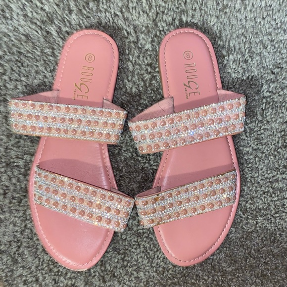 Pink sandals - Picture 1 of 4